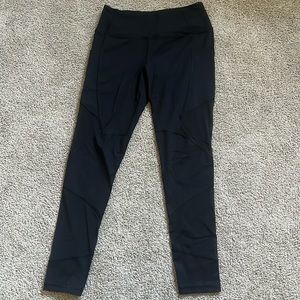 Victoria’s Secret sport mesh cut out legging size M